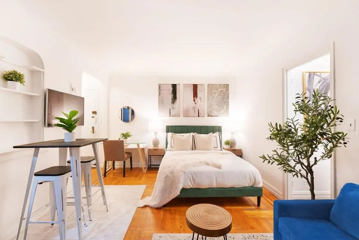 105-1G Studio In Park Ave Location Nowy Jork